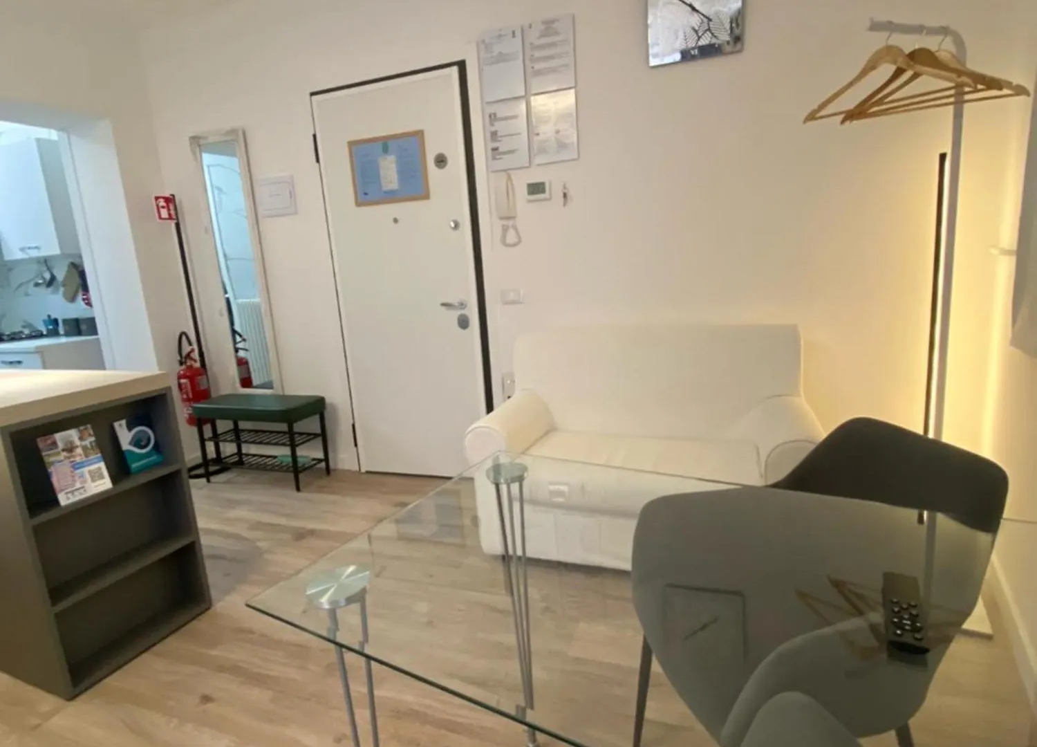 Annunciata14Boutiqueapt Desenzano del Garda Olaszország